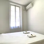 公寓 Renovated Ac - Wifi - 2-4pers - Center Rue Close 昂蒂布