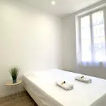 Renovated Ac - Wifi - 2-4pers - Center Rue Close